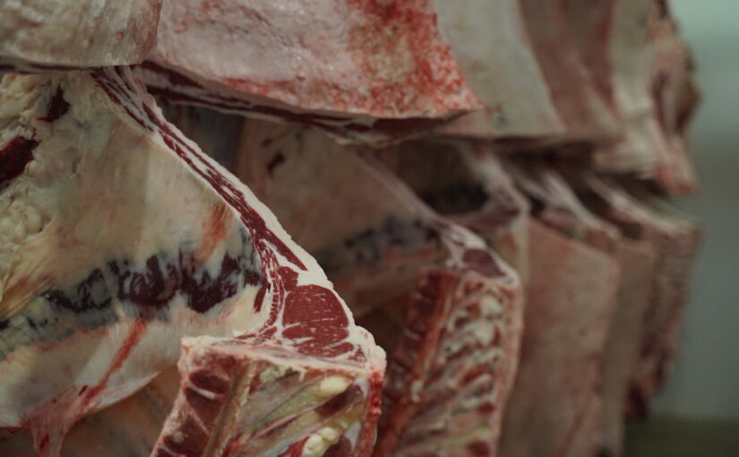 Проверку безопасности мяса через QR-код внедрил Минсельхоз Казахстана